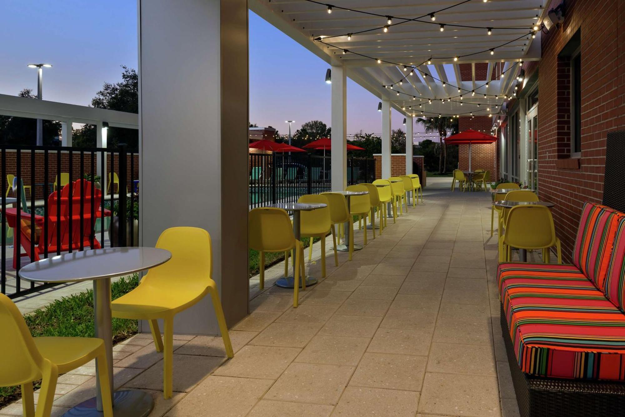 Home2 Suites By Hilton Orlando Near Ucf Alafaya Екстер'єр фото